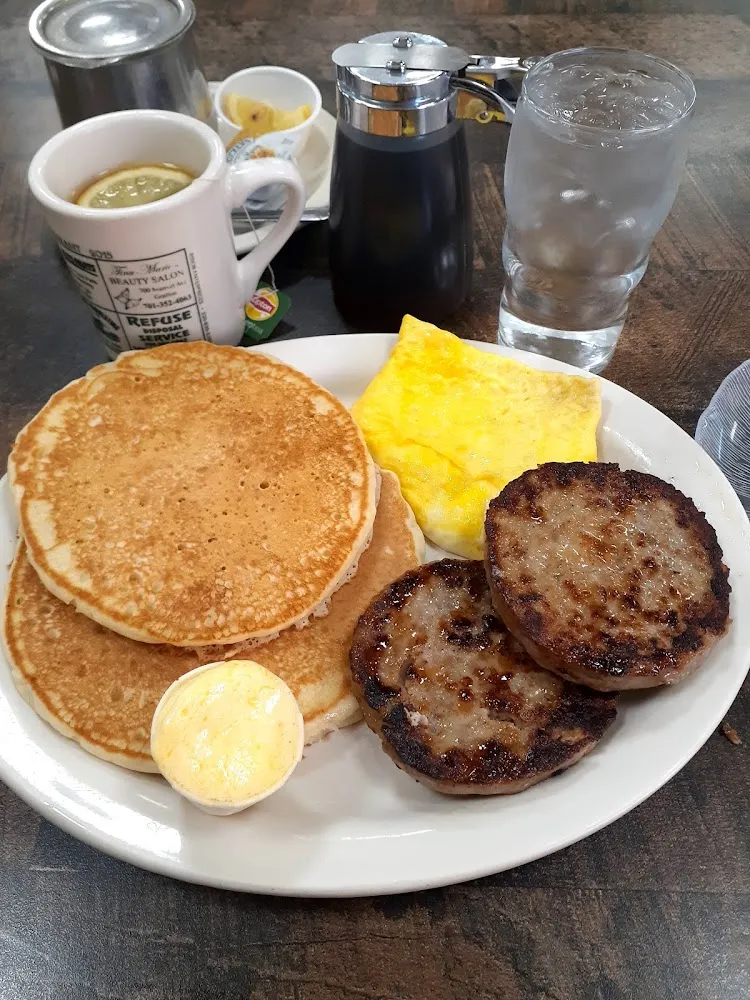2 Eye Opener with Sausage Patties
